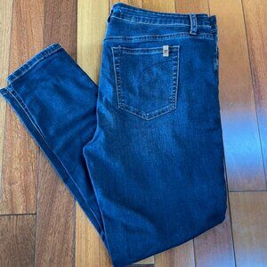 Excellent condition Joe's Skinny Jeans - Size 33